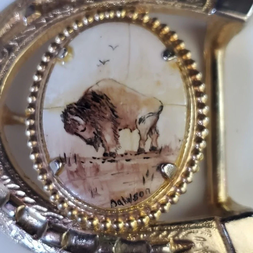 Hand Painted Buffalo Horseshoe Belt Buckle Gold Tone Signed Dawson REPAIRED